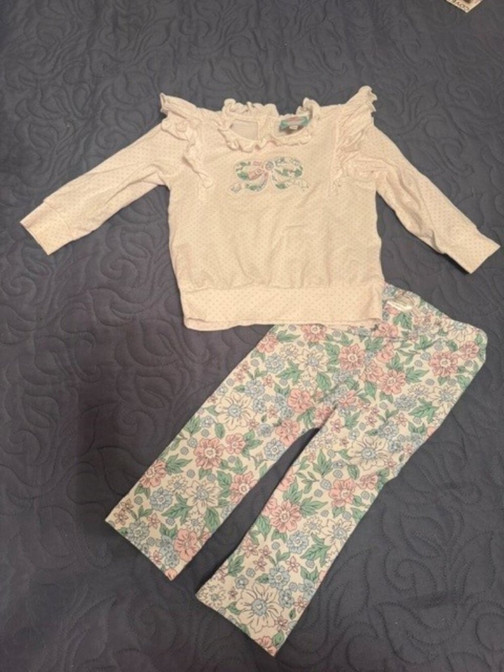 THE SMOCKED FLAMINGO 2 PIECE SET, AMAZING OUTFIT, SIZE 18 MONTHS